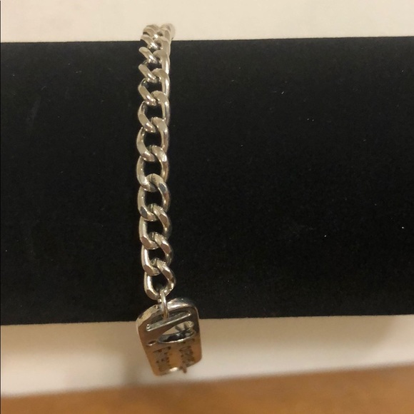 Friends Forever Bracelet - Picture 2 of 3